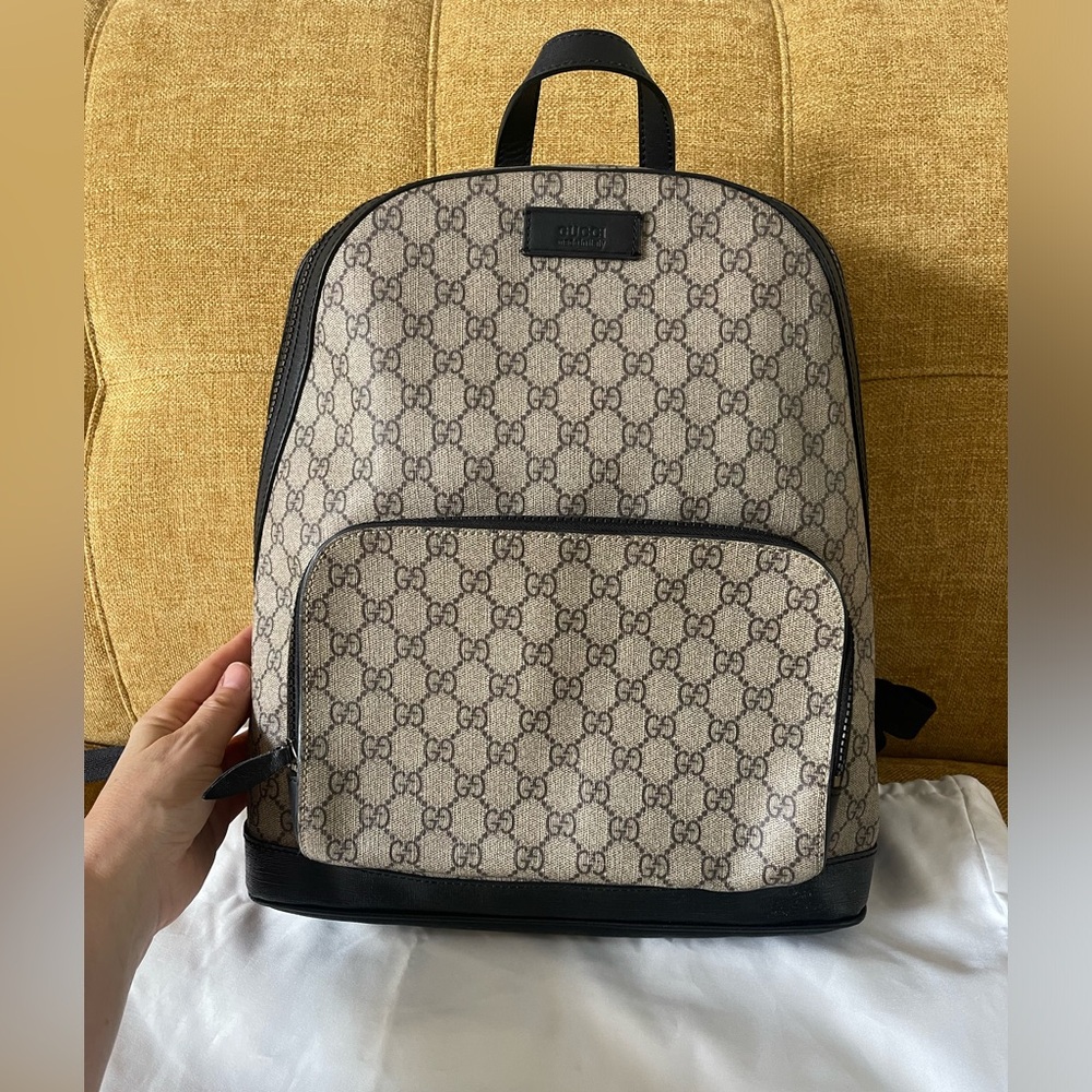 Gucci GG Supreme Large Backpack  (black & beige) New Never worn with dust bag